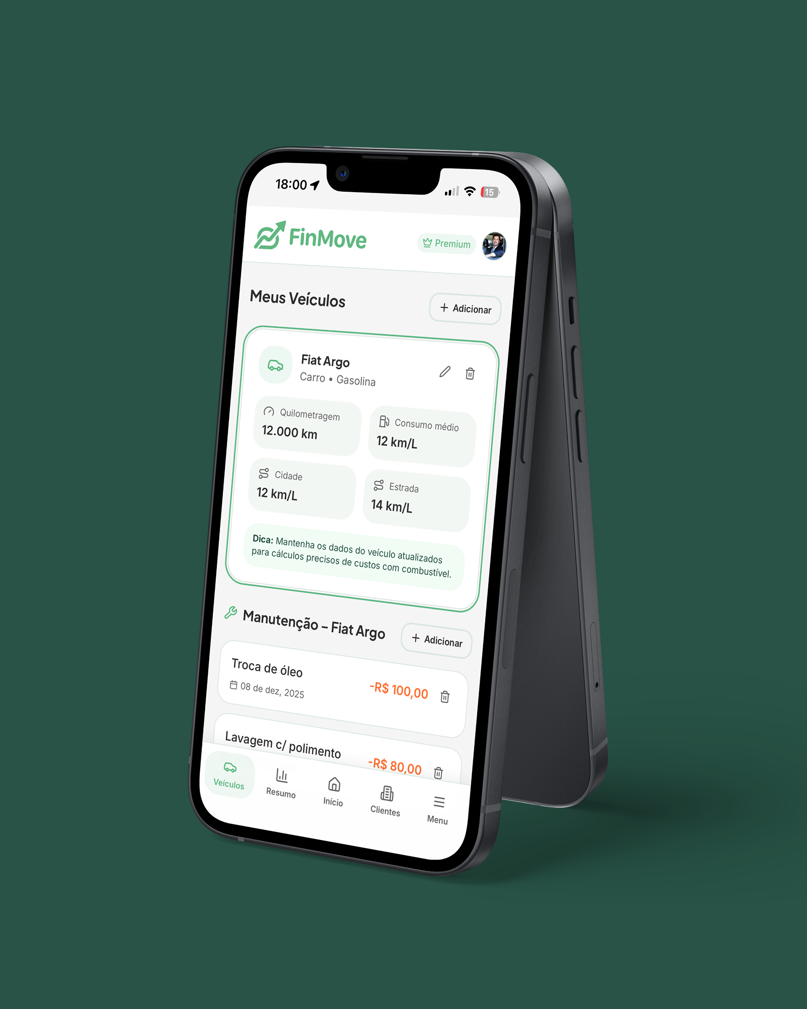 Phone showing vehicles and maintenance costs in FinMove